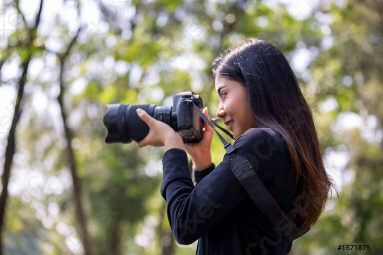 women photographer camera dslr photo 1571875